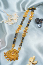 Load image into Gallery viewer, 1 Gram Gold Plated Traditional Bridal Antique Maharashtrian Mangalsutra for Women