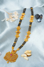 Load image into Gallery viewer, 1 Gram Gold Plated Traditional Maharashtrian Mangalsutra for Women
